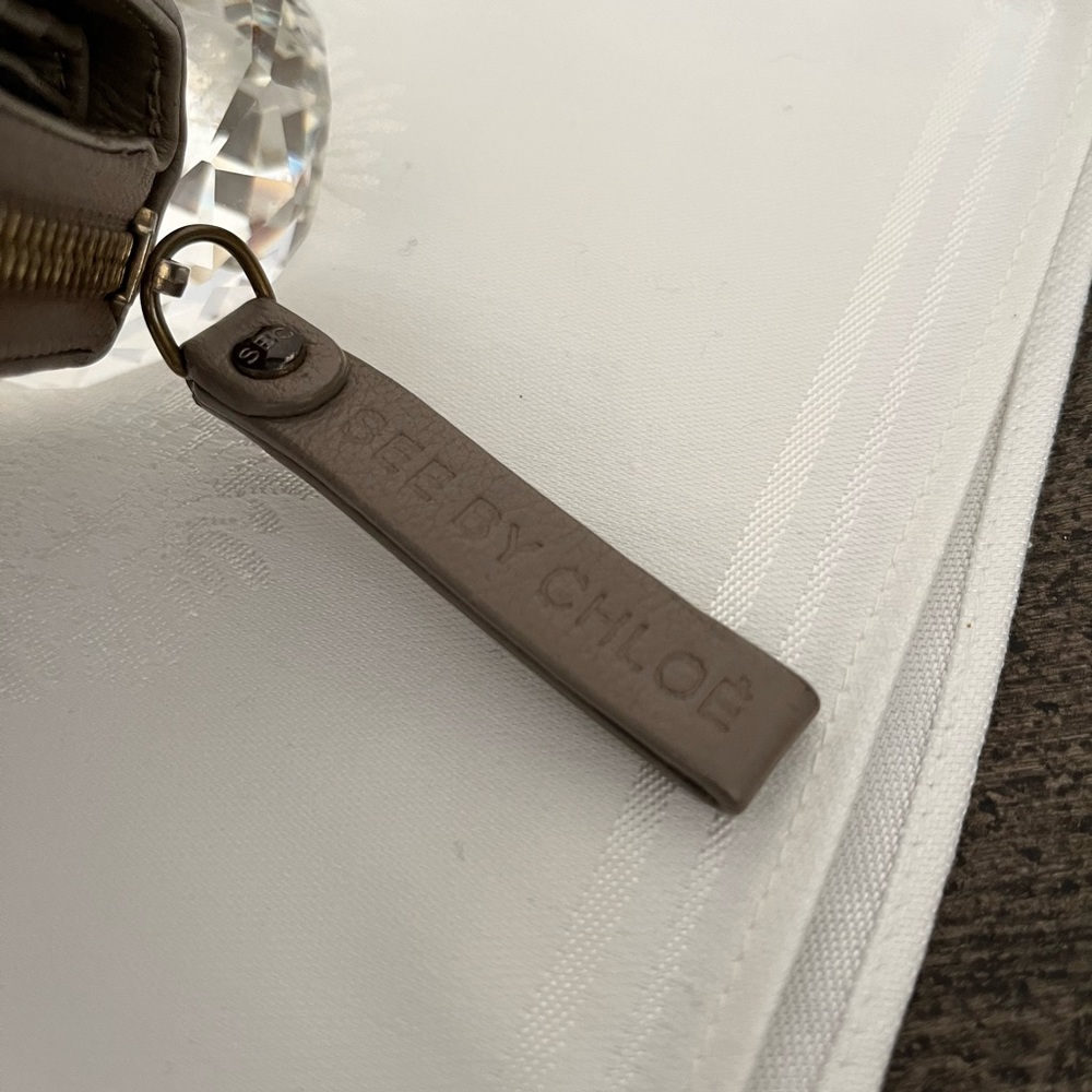 SEE by Chloe‎ Wallet - Picture 3 of 11